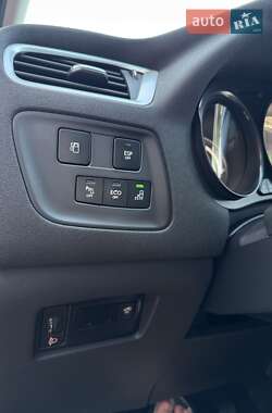 Хэтчбек Citroen C4 2012 в 