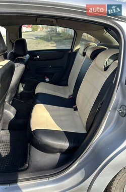 Хэтчбек Citroen C4 2004 в 