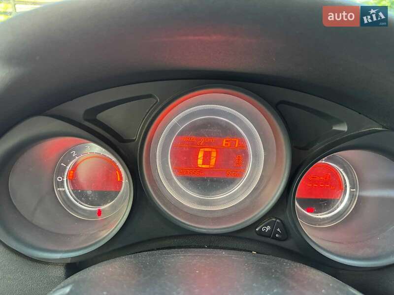 Хэтчбек Citroen C4 2011 в Киеве фото 12 Хэтчбек Citroen C4 2011 в Киеве