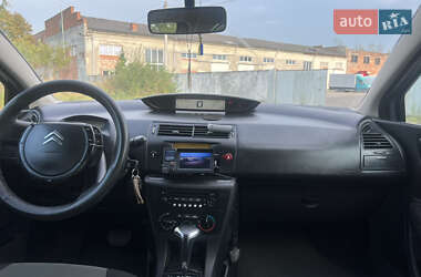 Хэтчбек Citroen C4 2007 в 