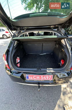 Хэтчбек Citroen C4 2012 в 