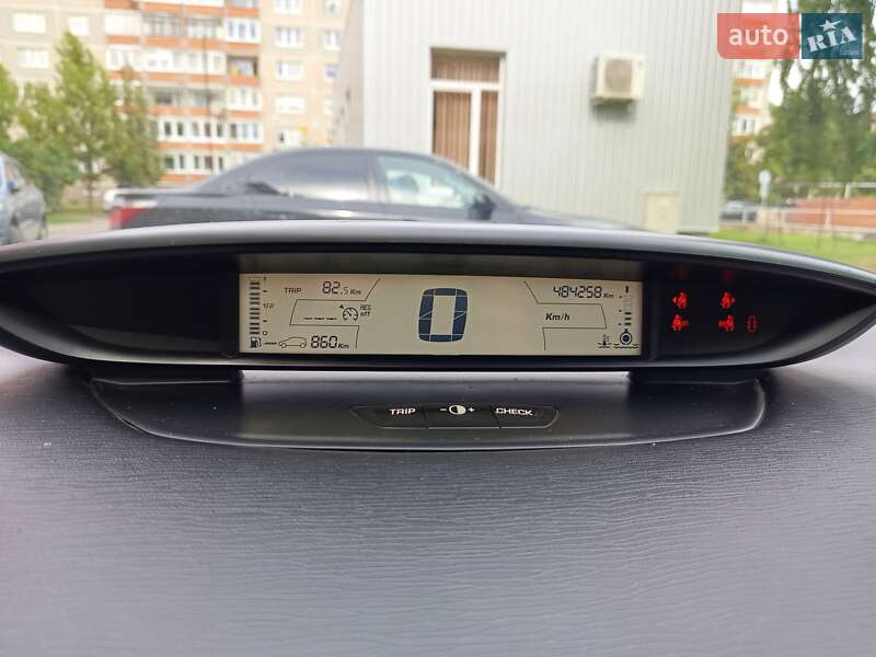 Хэтчбек Citroen C4 2007 в Кропивницком фото 20 Хэтчбек Citroen C4 2007 в Кропивницком