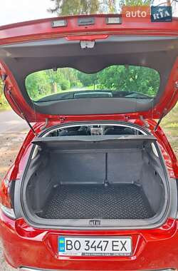 Хэтчбек Citroen C4 2017 в 