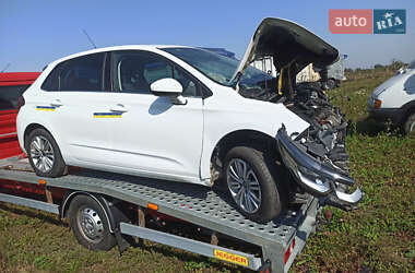 Хэтчбек Citroen C4 2016 в 
