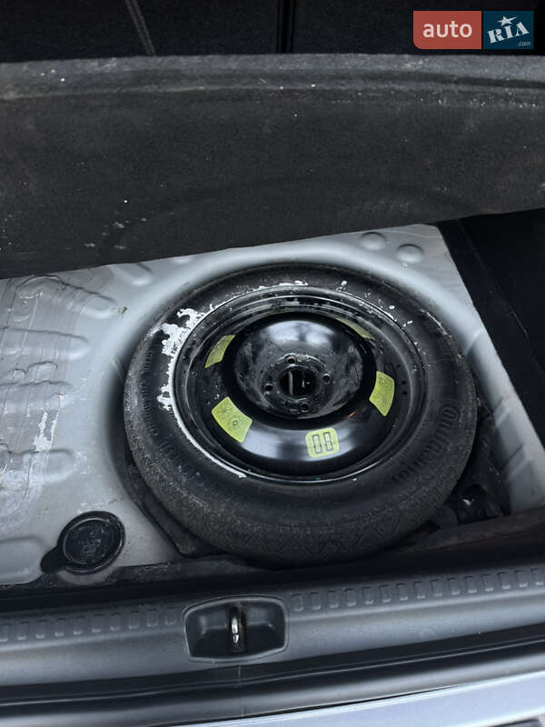 Хэтчбек Citroen C4 2017 в Кропивницком