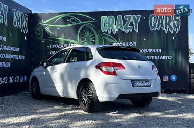 Хэтчбек Citroen C4 2012 в 