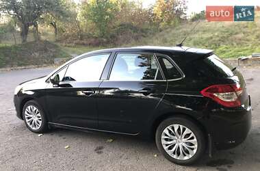 Хэтчбек Citroen C4 2013 в 