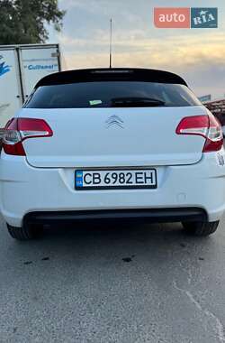 Хэтчбек Citroen C4 2011 в 