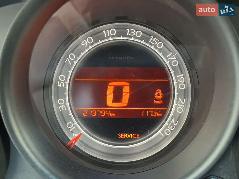 Хэтчбек Citroen C4 2013 в Киеве