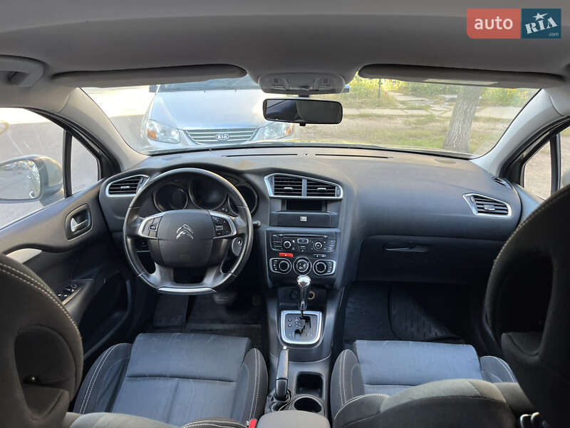Хэтчбек Citroen C4 2013 в Киеве