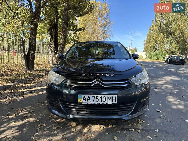 Хетчбек Citroen C4 2012 в Києві