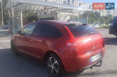 Хэтчбек Citroen C4 2009 в 