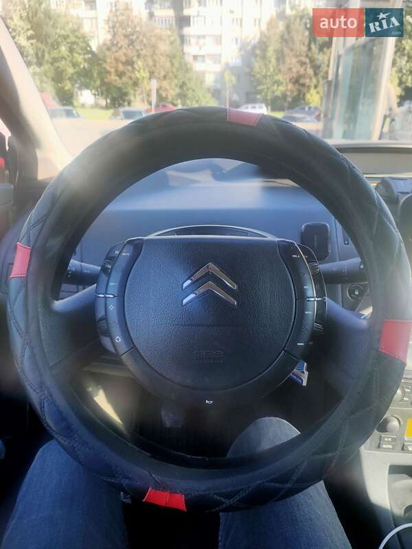 Хетчбек Citroen C4 2009 в Львові