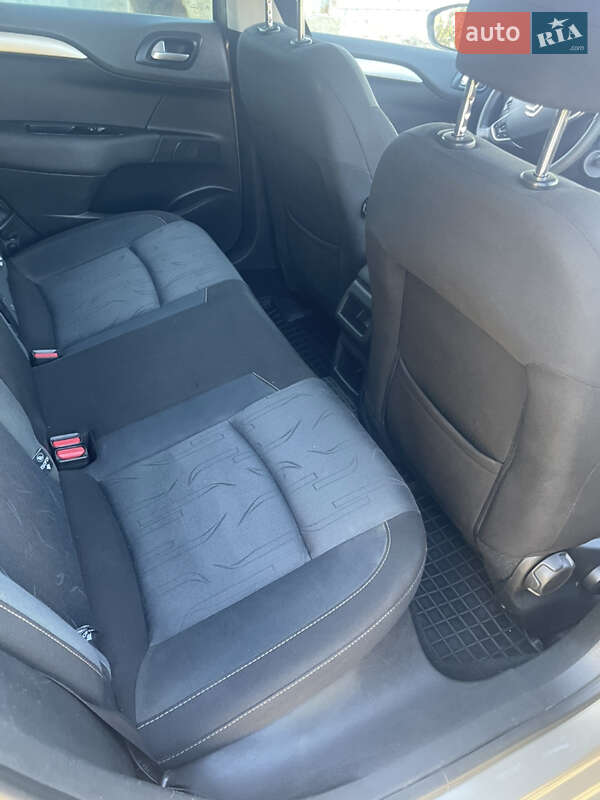 Хэтчбек Citroen C4 2011 в Самборе фото 13 Хэтчбек Citroen C4 2011 в Самборе