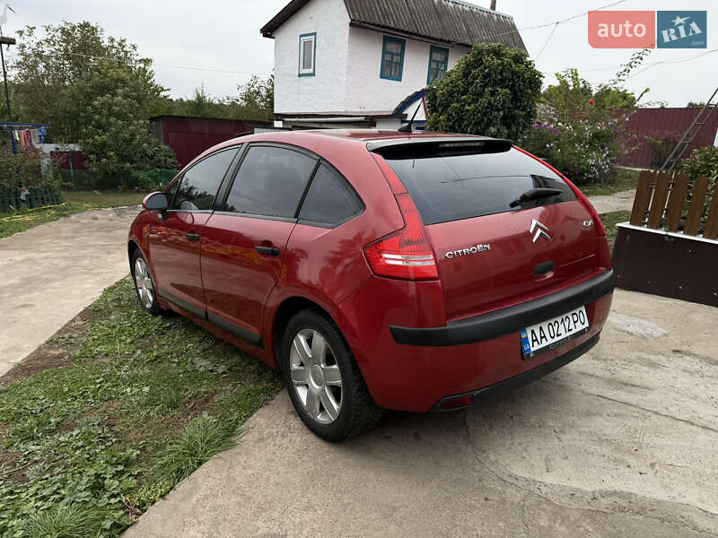 Хэтчбек Citroen C4 2006 в Прилуках