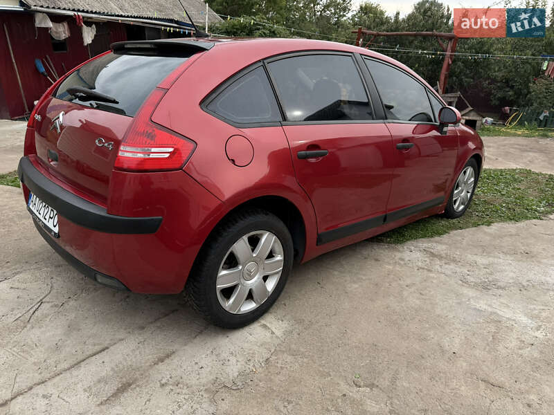 Хэтчбек Citroen C4 2006 в Прилуках