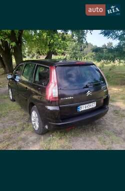 Хэтчбек Citroen C4 2008 в 