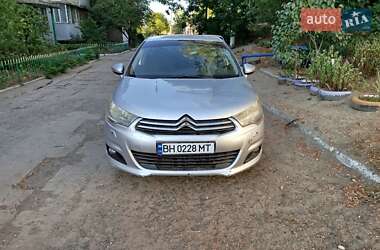 Хэтчбек Citroen C4 2011 в 