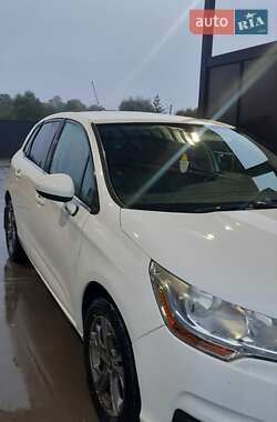 Седан Citroen C4 2012 в  фото 20 Седан Citroen C4 2012 в