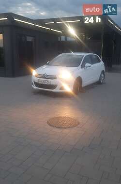 Седан Citroen C4 2012 в  фото 21 Седан Citroen C4 2012 в
