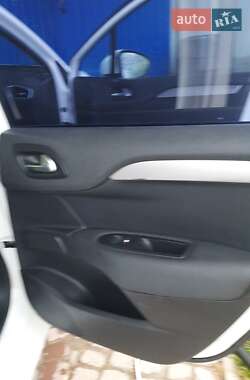 Седан Citroen C4 2012 в  фото 38 Седан Citroen C4 2012 в