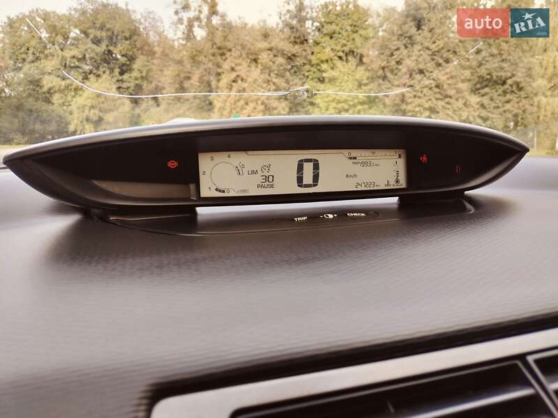 Хэтчбек Citroen C4 2009 в Львове фото 14 Хэтчбек Citroen C4 2009 в Львове