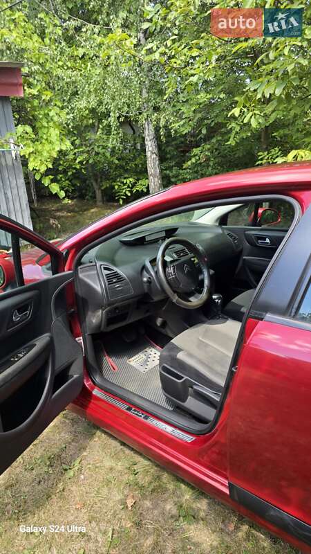 Хетчбек Citroen C4 2006 в Києві фото 7 Хетчбек Citroen C4 2006 в Києві
