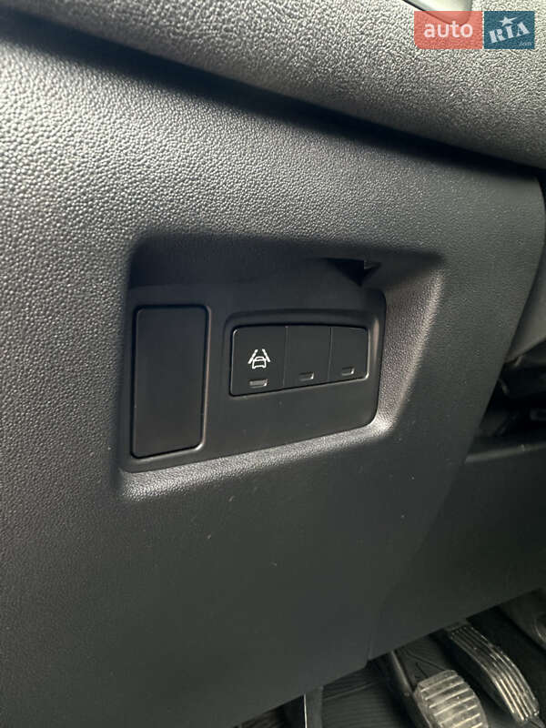 Хетчбек Citroen C4 2011 в Ужгороді фото 18 Хетчбек Citroen C4 2011 в Ужгороді