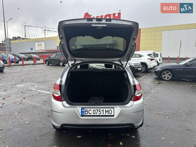 Хэтчбек Citroen C4 2014 в Львове