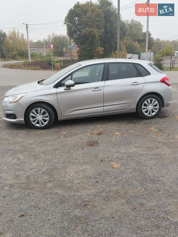 Хэтчбек Citroen C4 2011 в Пирятине