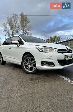 Хэтчбек Citroen C4 2012 в Киеве
