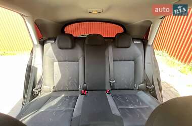 Хэтчбек Citroen C4 2012 в 