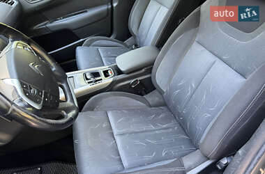 Хэтчбек Citroen C4 2012 в 