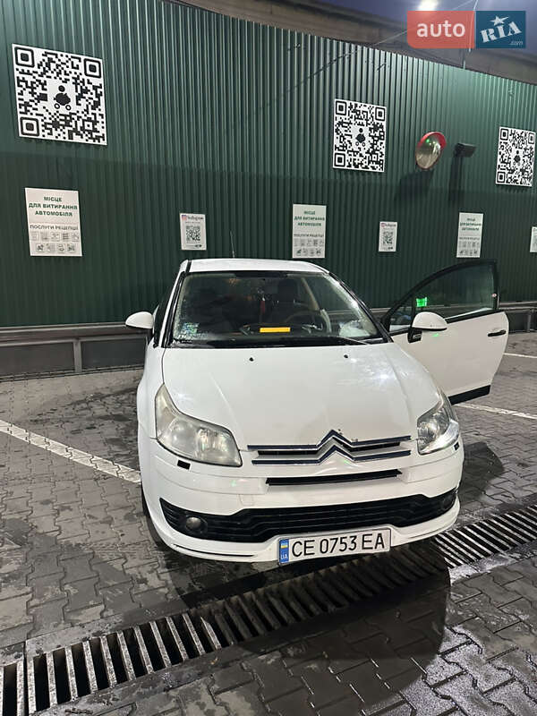 Купе Citroen C4 2008 в Хотине