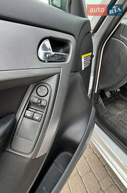 Хэтчбек Citroen C4 2009 в 