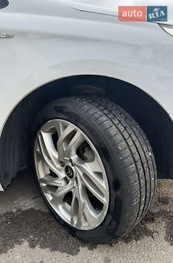 Хэтчбек Citroen C4 2012 в 