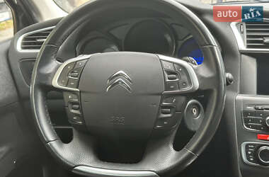 Хетчбек Citroen C4 2011 в 