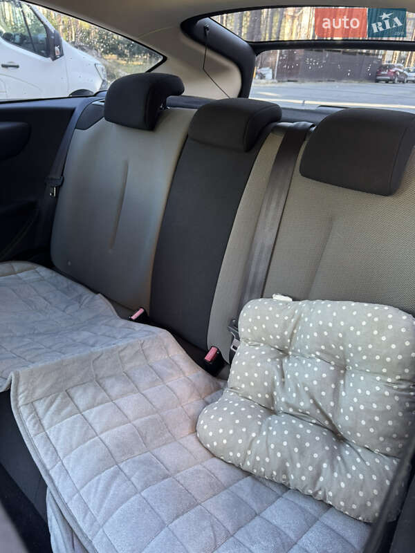 Купе Citroen C4 2006 в Ирпене