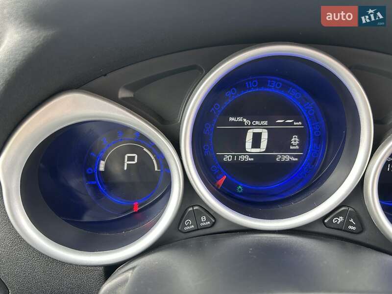 Хетчбек Citroen C4 2016 в Черкасах фото 7 Хетчбек Citroen C4 2016 в Черкасах