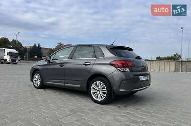 Хэтчбек Citroen C4 2016 в 