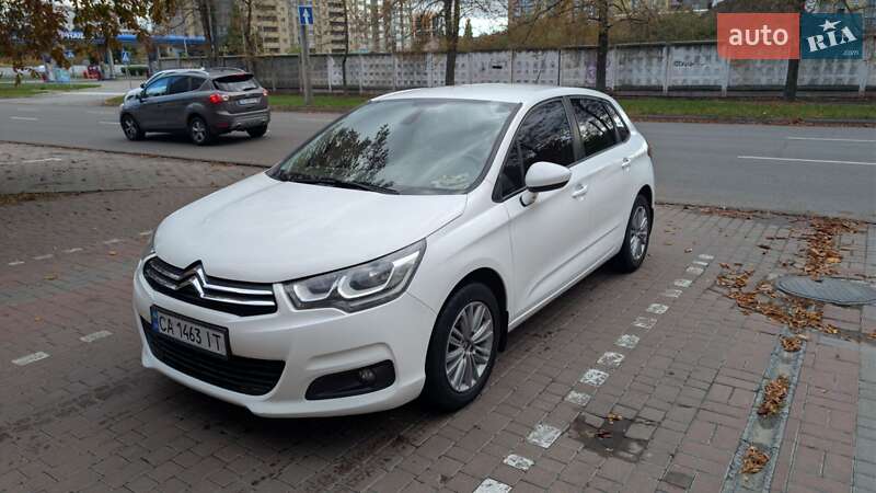 Хетчбек Citroen C4 2011 в Черкасах фото 9 Хетчбек Citroen C4 2011 в Черкасах