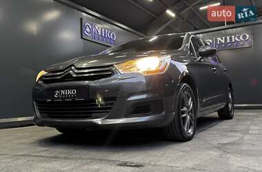 Хетчбек Citroen C4 2012 в  фото 3 Хетчбек Citroen C4 2012 в