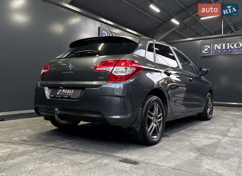 Хэтчбек Citroen C4 2012 в Киеве