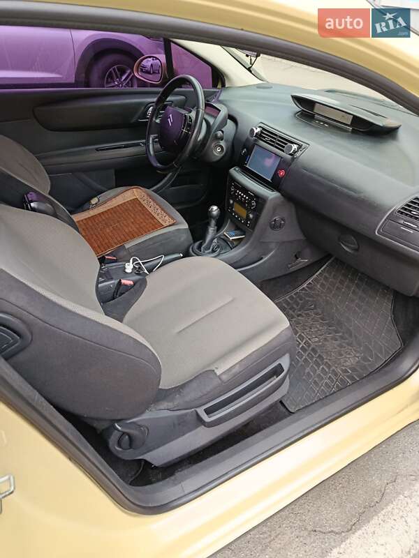 Купе Citroen C4 2006 в Харькове фото 12 Купе Citroen C4 2006 в Харькове
