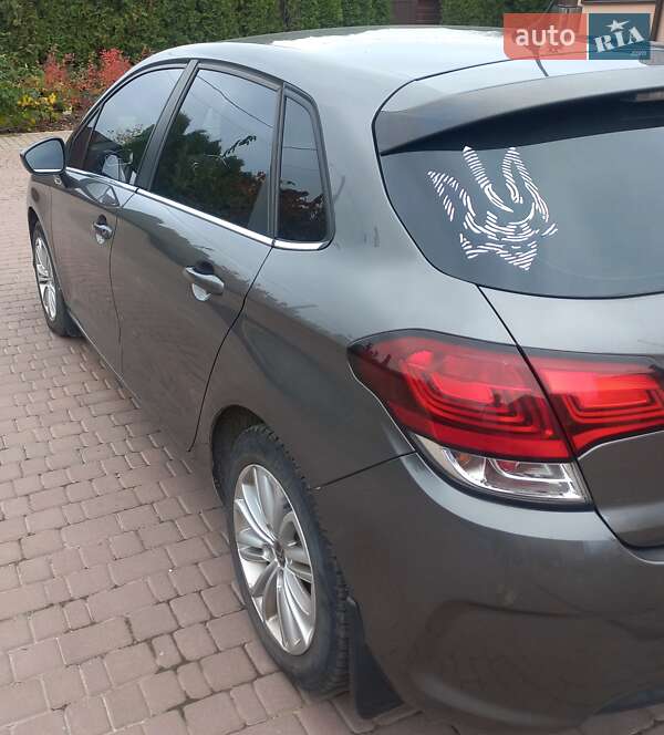 Хетчбек Citroen C4 2016 в Києві