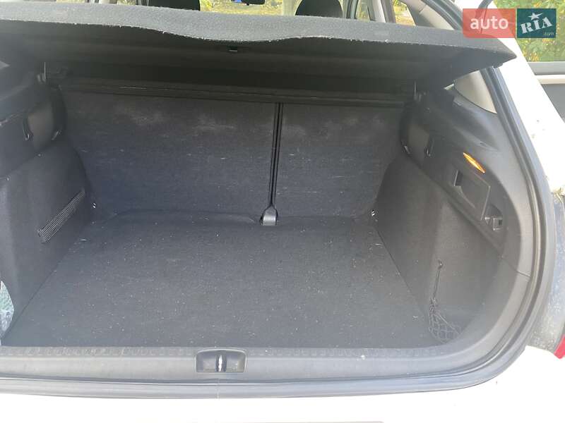 Хэтчбек Citroen C4 2012 в Ужгороде