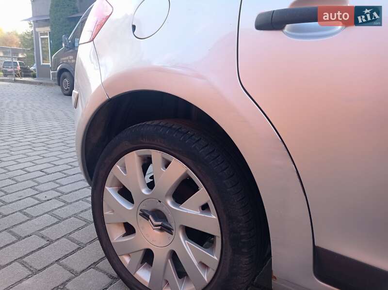 Хетчбек Citroen C4 2009 в Львові
