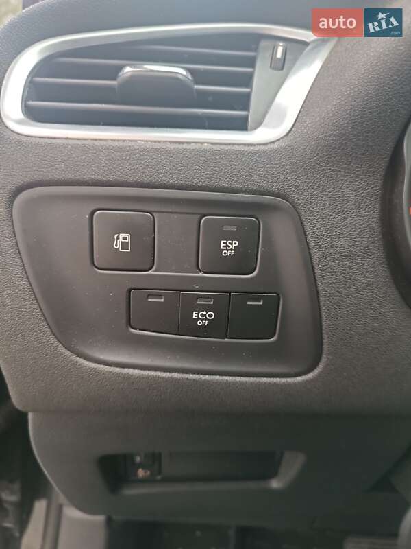 Хэтчбек Citroen C4 2012 в Славуте фото 13 Хэтчбек Citroen C4 2012 в Славуте