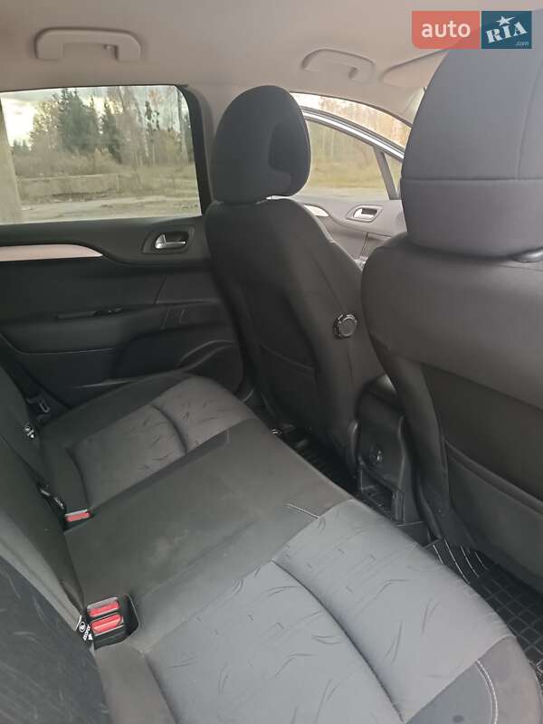 Хэтчбек Citroen C4 2012 в Славуте фото 36 Хэтчбек Citroen C4 2012 в Славуте