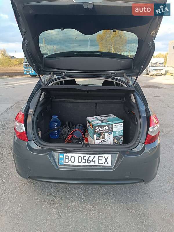 Хетчбек Citroen C4 2011 в Товсте